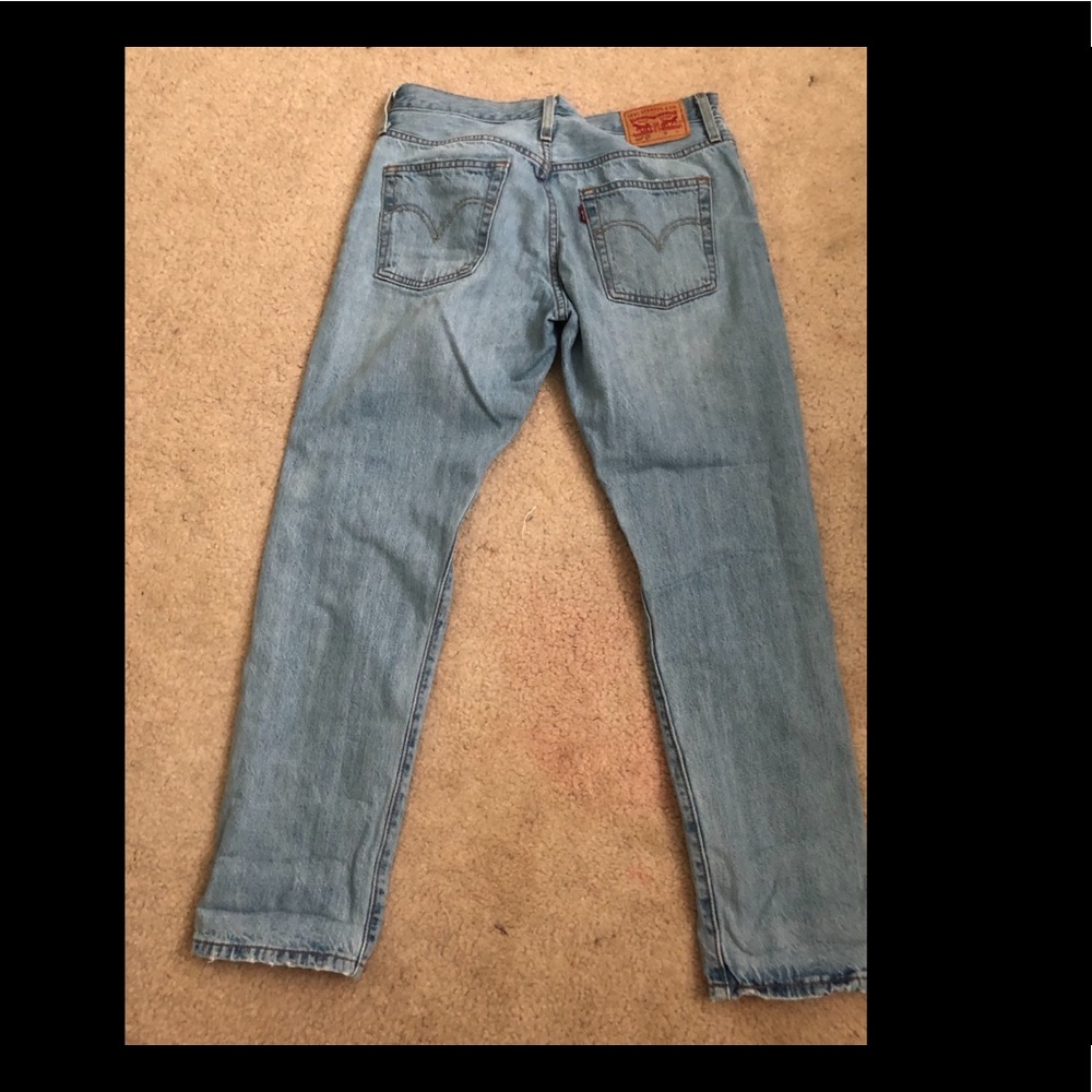 levi’s mom jeans